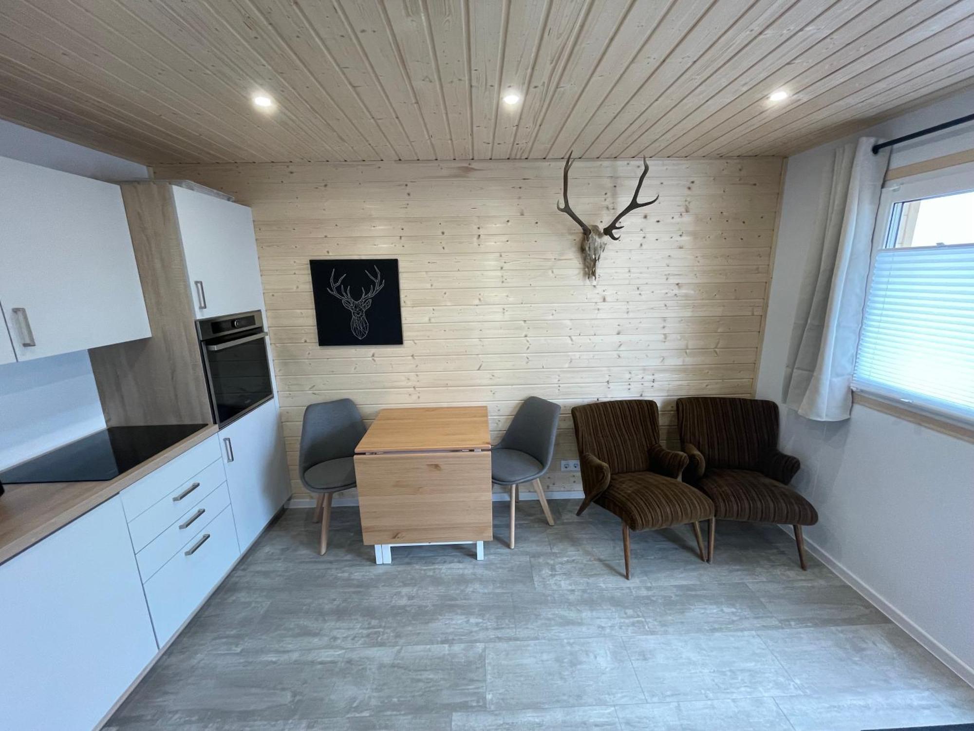 Tinyhaus #4 Huelben - Ortsrand - Kostenlose Parkplaetze Hulben Luaran gambar